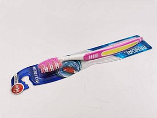 Зубная щетка Rendal " Max Fresh " средней жесткости ПА4470